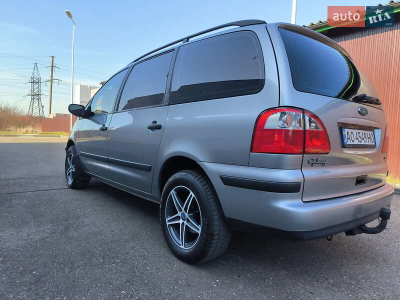 Мінівен Ford Galaxy 2003 в 