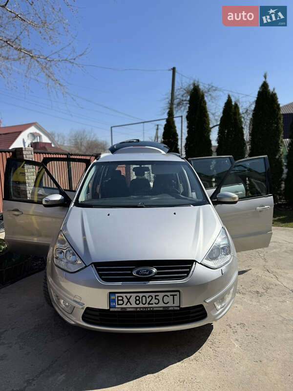 Минивэн Ford Galaxy 2010 в Каменец-Подольском