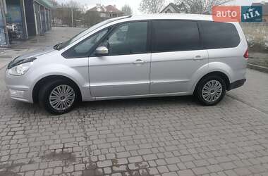 Минивэн Ford Galaxy 2012 в 