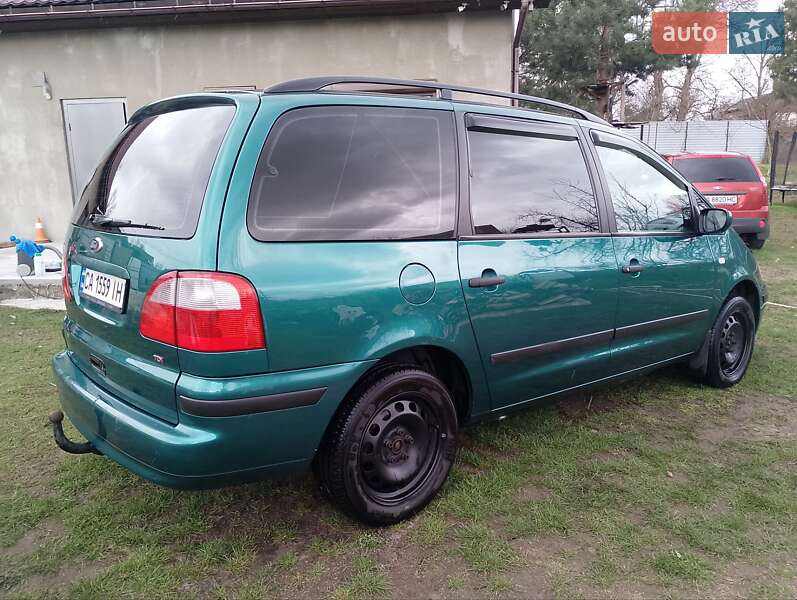 Минивэн Ford Galaxy 2001 в Киеве