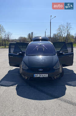 Минивэн Ford Galaxy 2009 в 