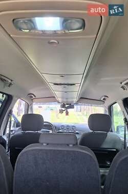 Минивэн Ford Galaxy 2012 в 