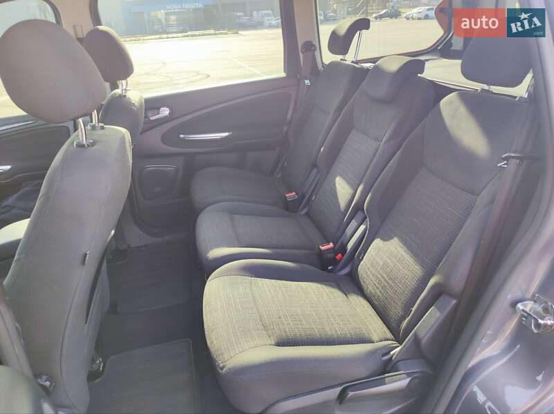 Минивэн Ford Galaxy 2013 в Киеве