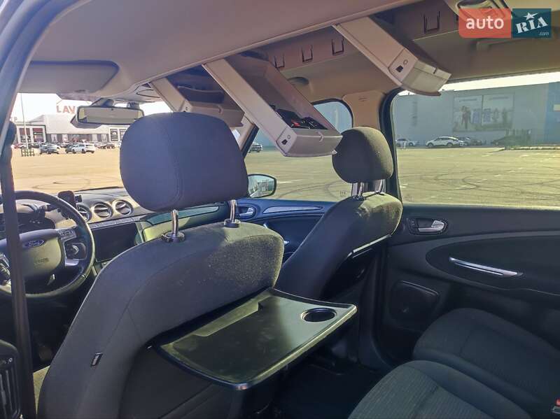 Минивэн Ford Galaxy 2013 в Киеве