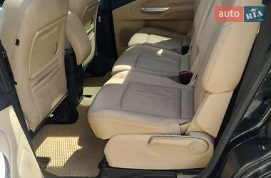 Минивэн Ford Galaxy 2011 в 
