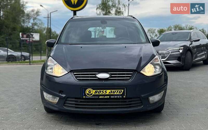 Минивэн Ford Galaxy 2011 в Черновцах