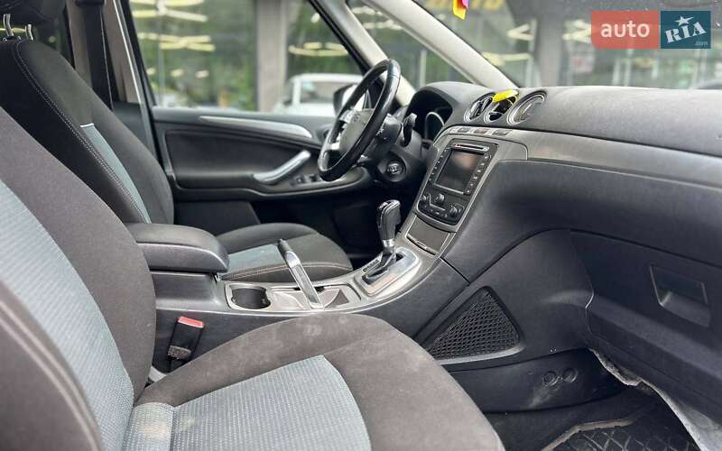 Минивэн Ford Galaxy 2011 в Черновцах