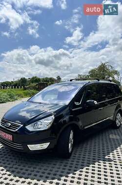 Минивэн Ford Galaxy 2013 в 