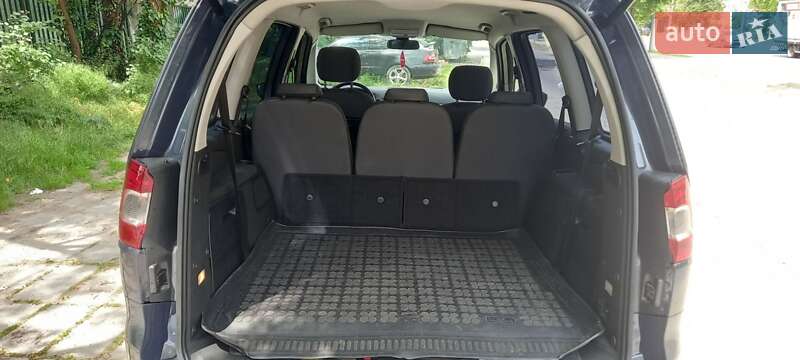 Минивэн Ford Galaxy 2013 в Измаиле