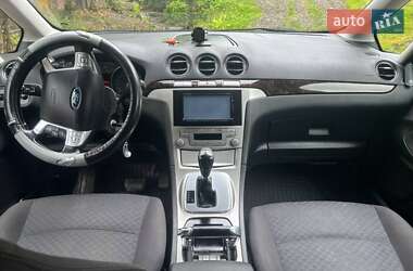 Минивэн Ford Galaxy 2007 в 