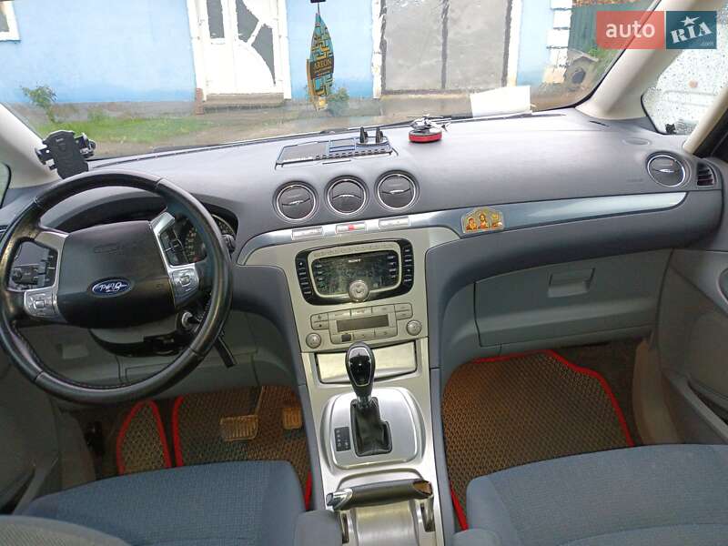 Минивэн Ford Galaxy 2007 в Черновцах