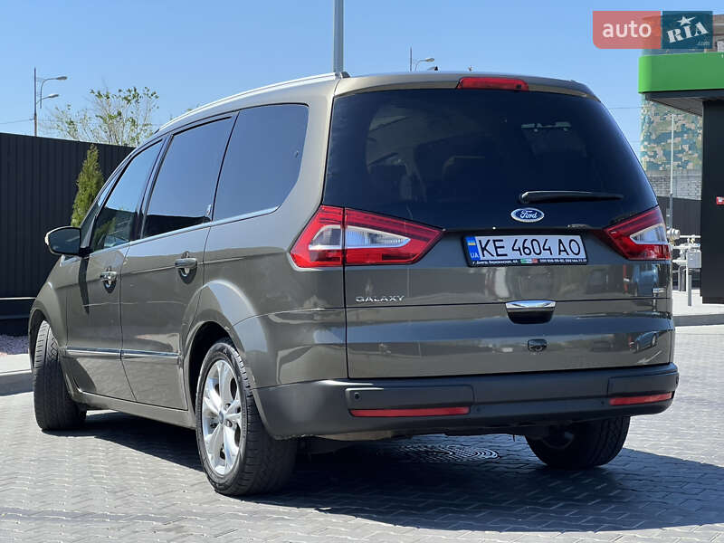 Минивэн Ford Galaxy 2010 в Днепре