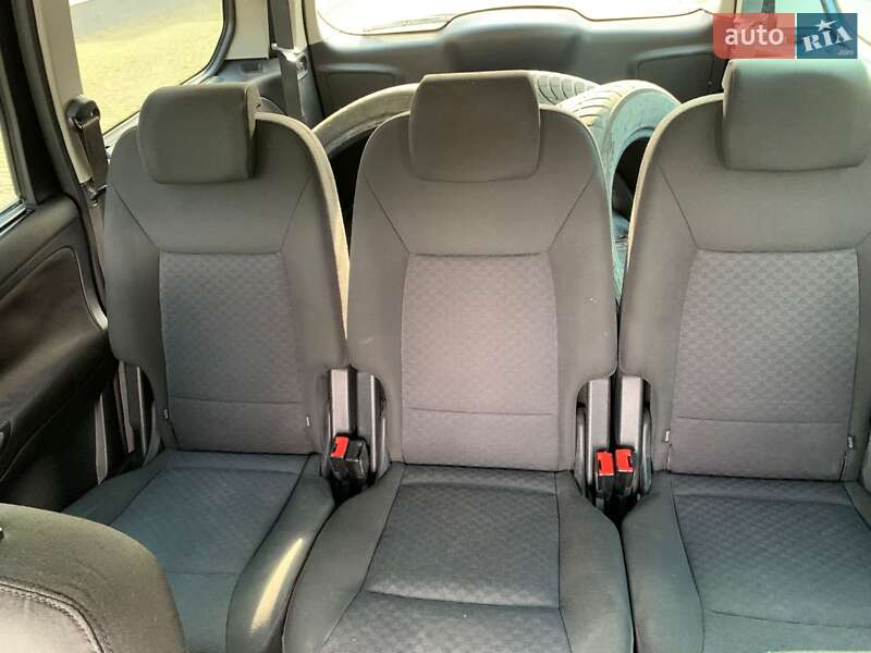 Минивэн Ford Galaxy 2009 в Виноградове фото 23 Минивэн Ford Galaxy 2009 в Виноградове