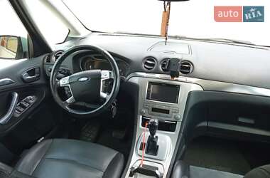 Минивэн Ford Galaxy 2008 в 