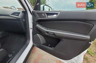 Минивэн Ford Galaxy 2015 в 