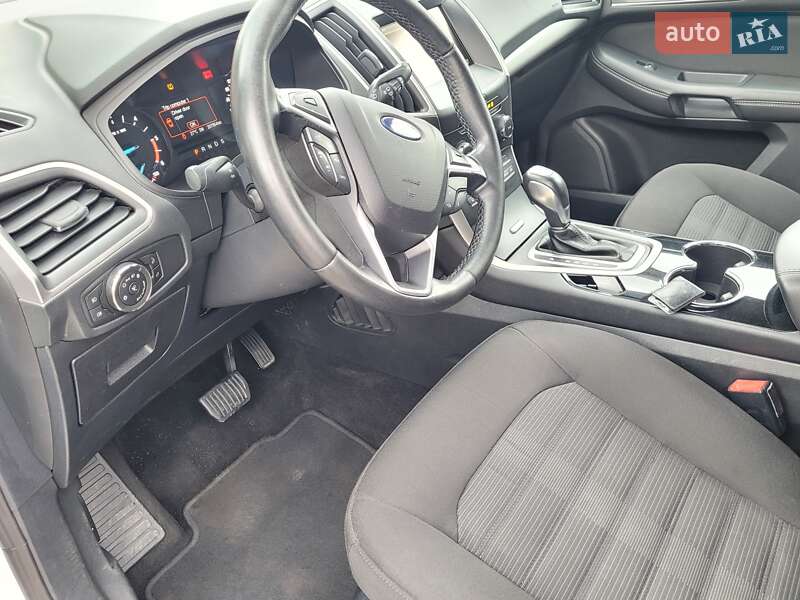 Минивэн Ford Galaxy 2015 в Новоднестровске фото 49 Минивэн Ford Galaxy 2015 в Новоднестровске