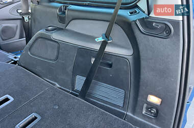 Минивэн Ford Galaxy 2006 в 