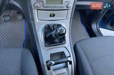 Минивэн Ford Galaxy 2006 в 