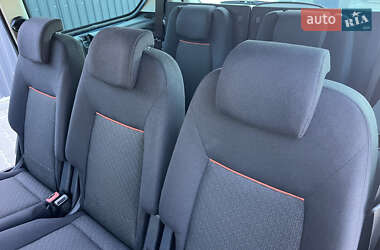 Минивэн Ford Galaxy 2006 в 