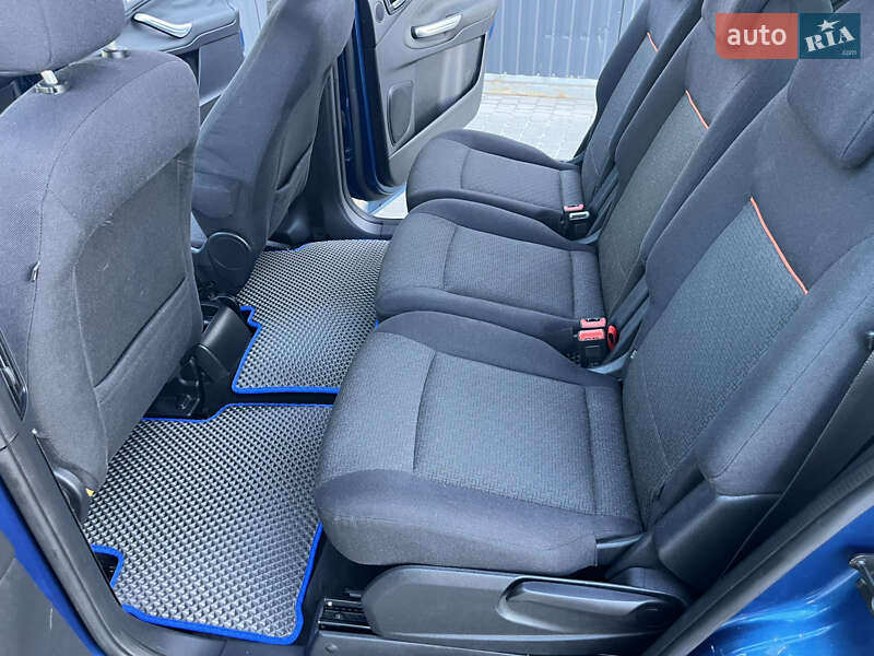 Минивэн Ford Galaxy 2006 в Любомле