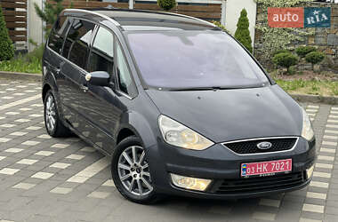 Минивэн Ford Galaxy 2010 в 