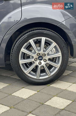 Минивэн Ford Galaxy 2010 в 