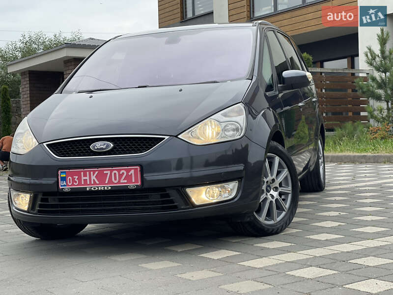 Минивэн Ford Galaxy 2010 в Стрые