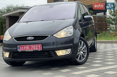 Минивэн Ford Galaxy 2010 в 
