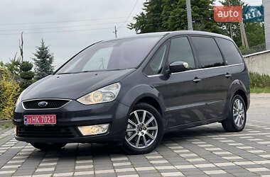 Минивэн Ford Galaxy 2010 в 