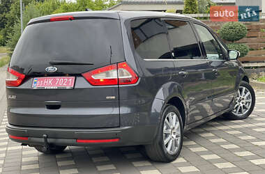 Минивэн Ford Galaxy 2010 в 