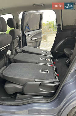 Мінівен Ford Galaxy 2014 в 