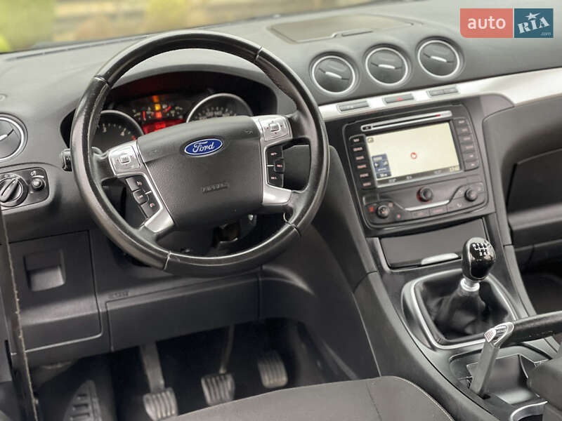 Минивэн Ford Galaxy 2014 в Стрые