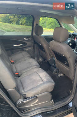 Минивэн Ford Galaxy 2007 в 