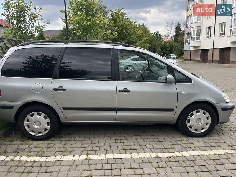 Мінівен Ford Galaxy 2003 в Івано-Франківську