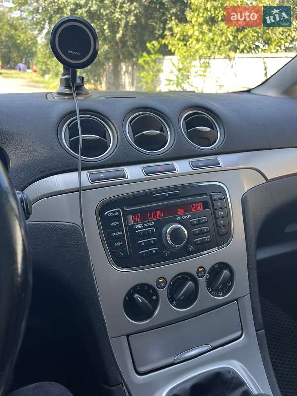 Мінівен Ford Galaxy 2010 в Лубнах