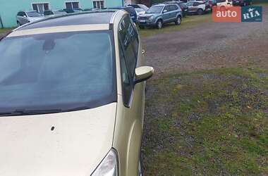Минивэн Ford Galaxy 2006 в 