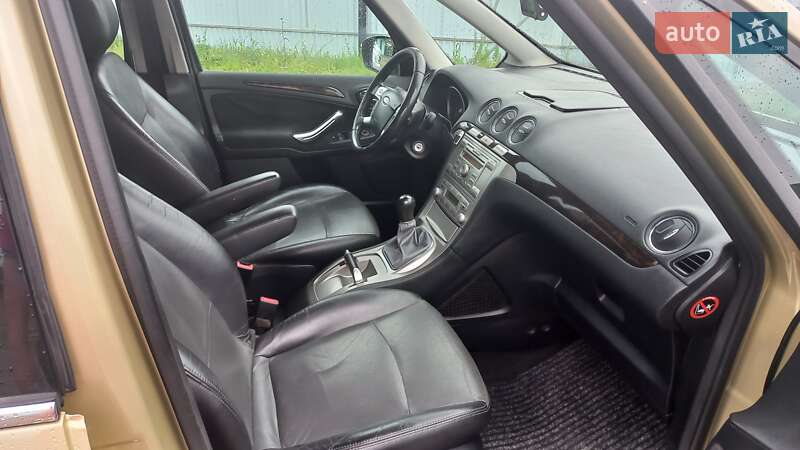 Мінівен Ford Galaxy 2006 в Сокалі