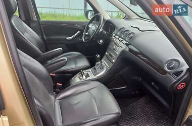 Минивэн Ford Galaxy 2006 в 