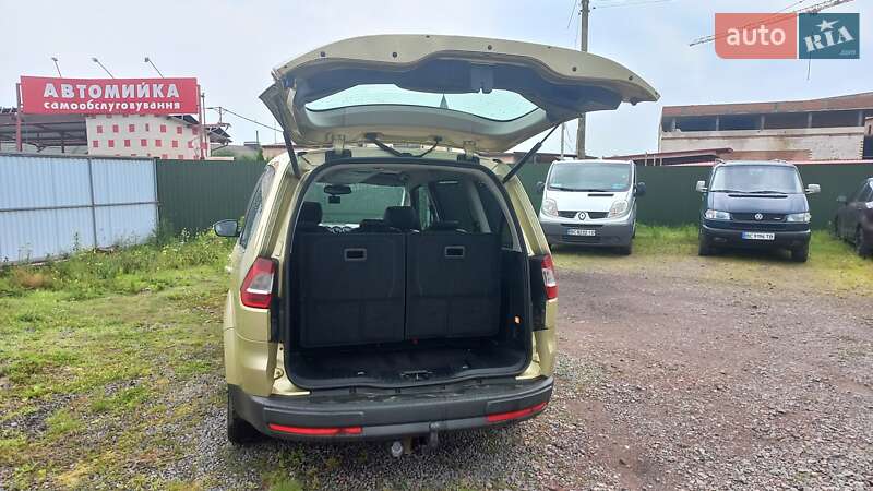 Мінівен Ford Galaxy 2006 в Сокалі