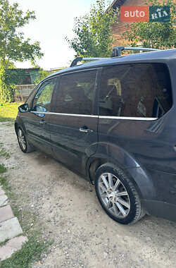 Минивэн Ford Galaxy 2007 в 