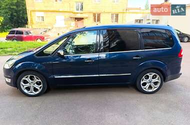 Минивэн Ford Galaxy 2010 в 