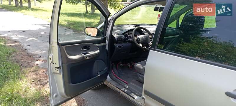 Мінівен Ford Galaxy 2001 в Шепетівці