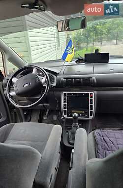 Минивэн Ford Galaxy 2002 в 