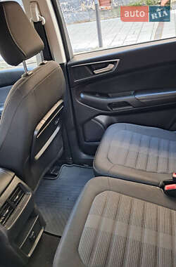 Минивэн Ford Galaxy 2017 в 