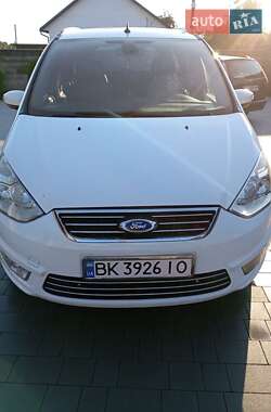 Минивэн Ford Galaxy 2014 в 