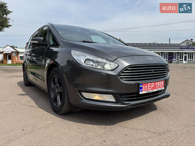 Минивэн Ford Galaxy 2015 в 