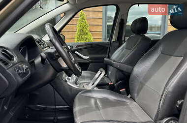 Минивэн Ford Galaxy 2006 в 