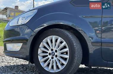 Минивэн Ford Galaxy 2014 в 