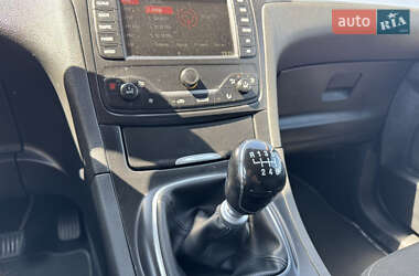 Минивэн Ford Galaxy 2014 в 