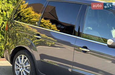 Минивэн Ford Galaxy 2010 в 